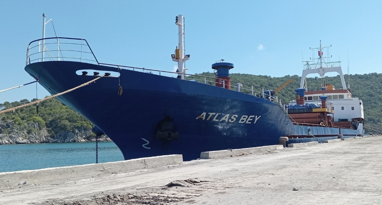 Судно Atlas Bey. Фото: Babur Halulu / www.shipspotting.com